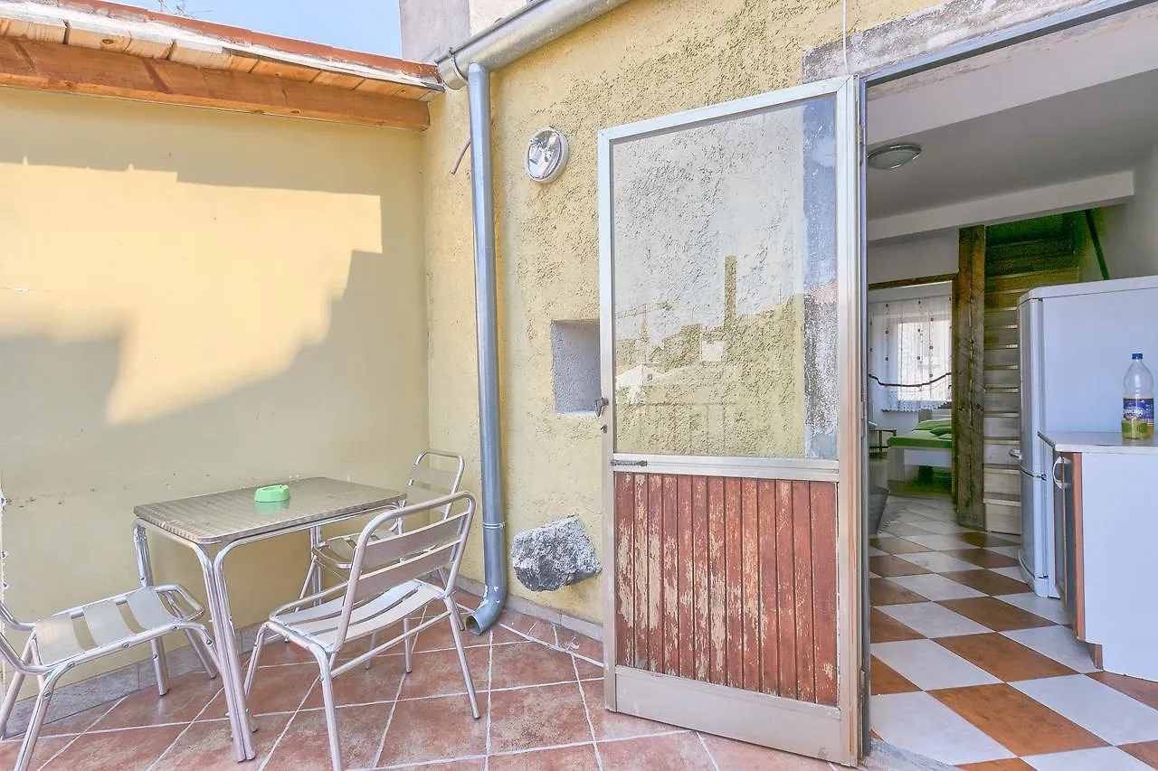 Hostel PUY
