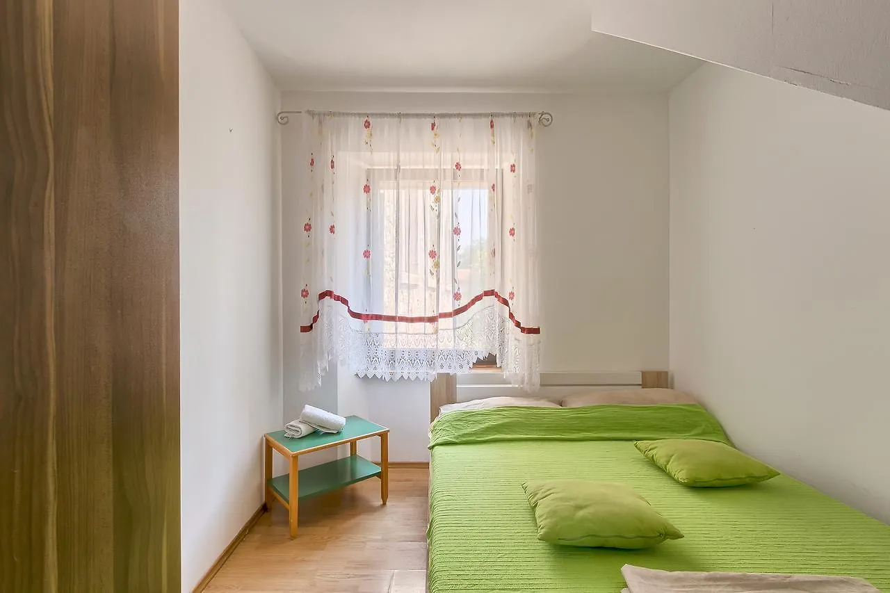 Hostel Pula