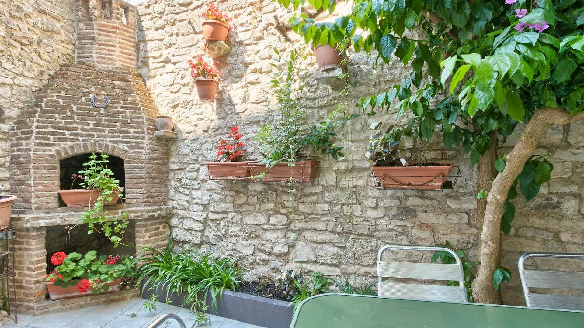 Hostel Pula